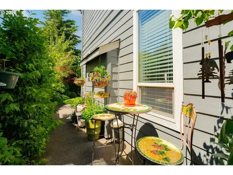 409 N 43rd Court Ridgefield WA 98642