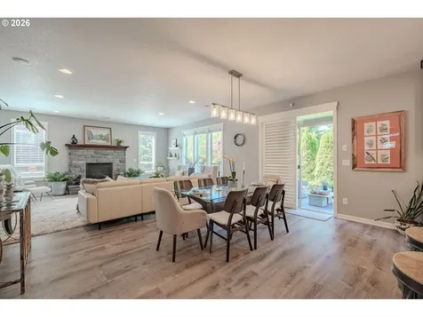 409 N 43rd Court Ridgefield WA 98642