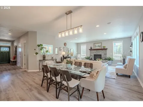 409 N 43rd Court Ridgefield WA 98642