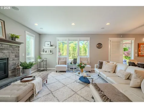 409 N 43rd Court Ridgefield WA 98642