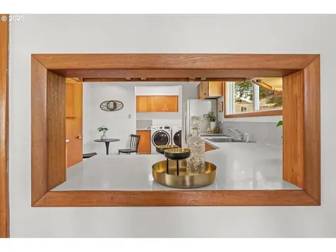 4209 SE 101st Avenue Portland OR 97266