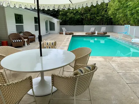 1464 Greentree Circle Lake Oswego OR 97034
