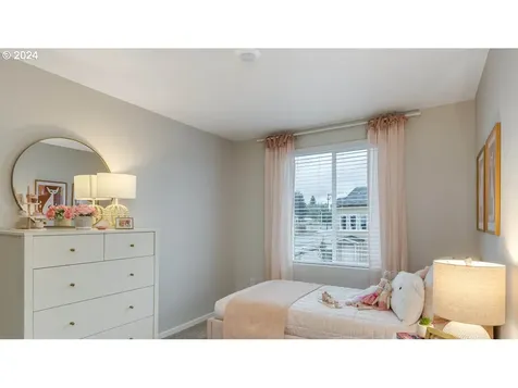 6130 SE 16th Street Gresham OR 97080