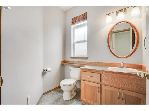 3900 NE 95th Circle Vancouver WA 98665