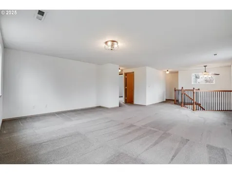 3900 NE 95th Circle Vancouver WA 98665