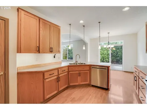 3900 NE 95th Circle Vancouver WA 98665