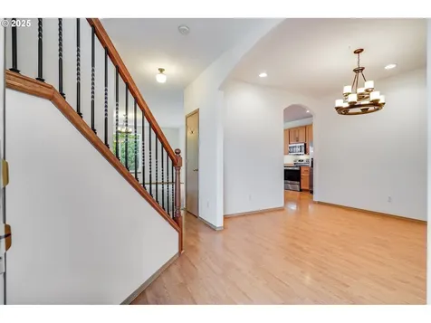 3900 NE 95th Circle Vancouver WA 98665