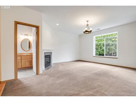 3900 NE 95th Circle Vancouver WA 98665