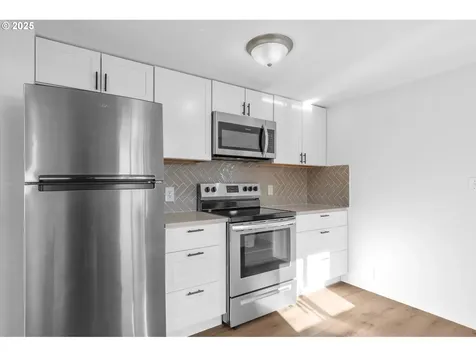 800 N 18th Avenue Kelso WA 98626