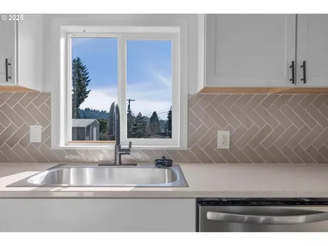 800 N 18th Avenue Kelso WA 98626