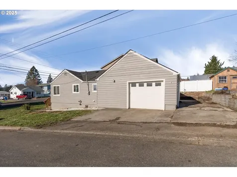 800 N 18th Avenue Kelso WA 98626