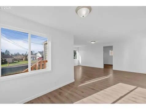 800 N 18th Avenue Kelso WA 98626