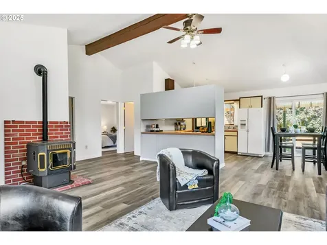 82970 Hungry Hill Road Creswell OR 97426