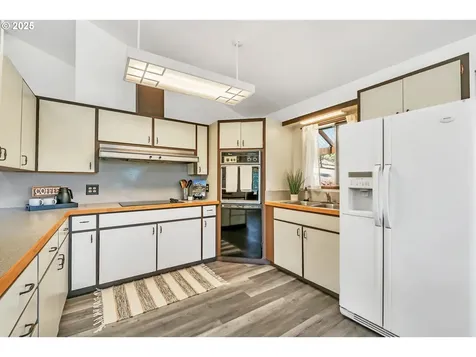 82970 Hungry Hill Road Creswell OR 97426
