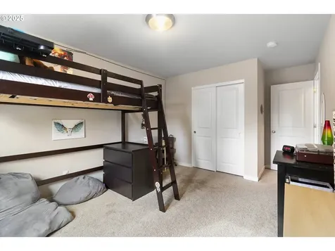 6025 SE Lambert Street Portland OR 97206