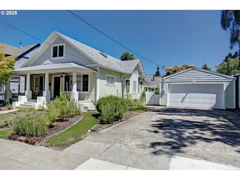 4831 N Vanderbilt Street Portland OR 97203