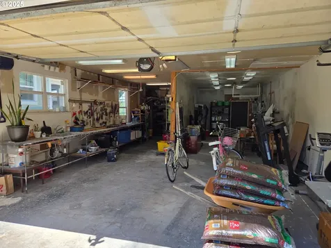 4831 N Vanderbilt Street Portland OR 97203