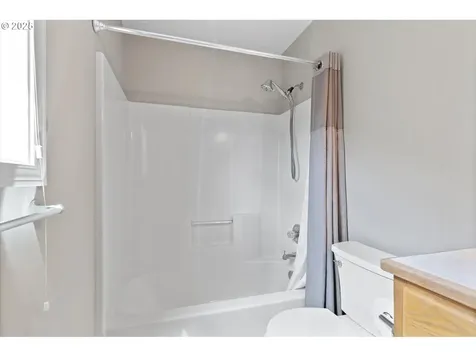 18407 NE 20th Street Vancouver WA 98684