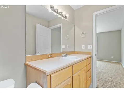 18407 NE 20th Street Vancouver WA 98684