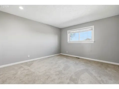 1290 E Highland Avenue Hermiston OR 97838