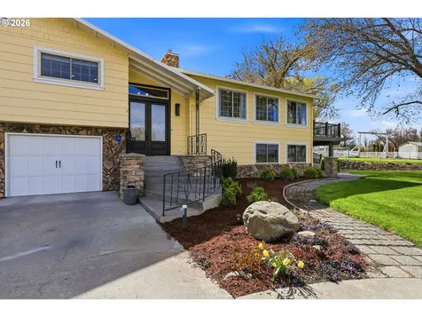 1290 E Highland Avenue Hermiston OR 97838