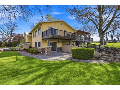 1290 E Highland Avenue Hermiston OR 97838