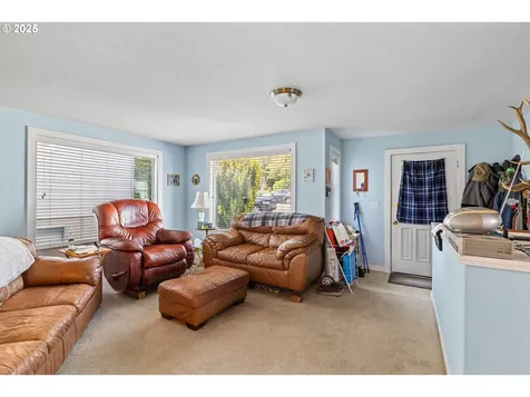 1449 Myrtle Avenue Coos Bay OR 97420