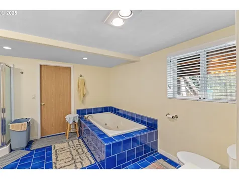 1449 Myrtle Avenue Coos Bay OR 97420
