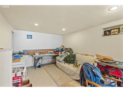1449 Myrtle Avenue Coos Bay OR 97420