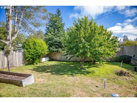 1449 Myrtle Avenue Coos Bay OR 97420