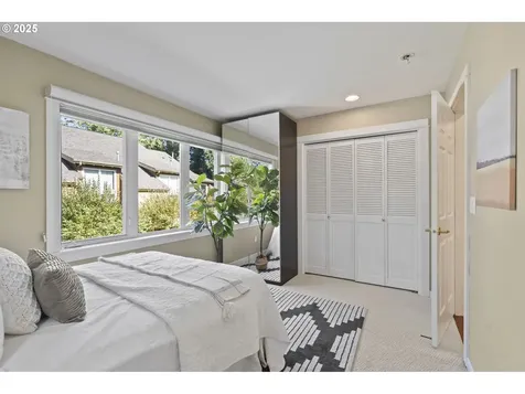 10216 NW Alder Grove Lane Portland OR 97229
