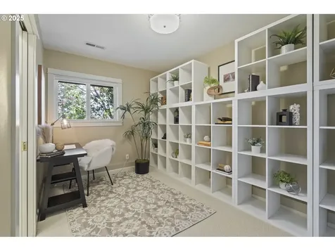 10216 NW Alder Grove Lane Portland OR 97229
