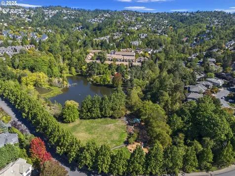 10216 NW Alder Grove Lane Portland OR 97229