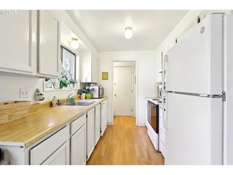 14280/14284 SW Wildhorse Way Beaverton OR 97008