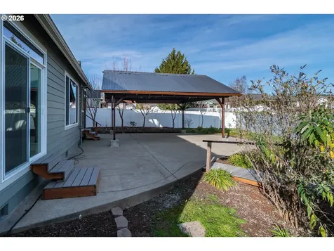191 SE Callaham Court Myrtle Creek OR 97457