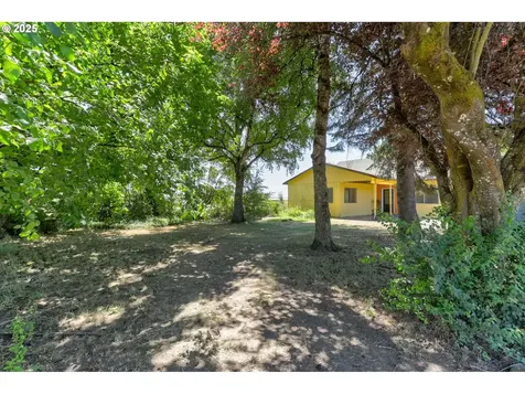 5886 SE Booth Bend Road Mcminnville OR 97128