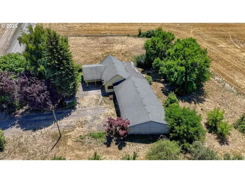 5886 SE Booth Bend Road Mcminnville OR 97128