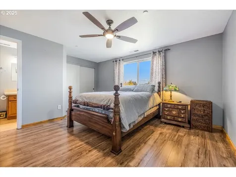 670 N 1st Street Carlton OR 97111