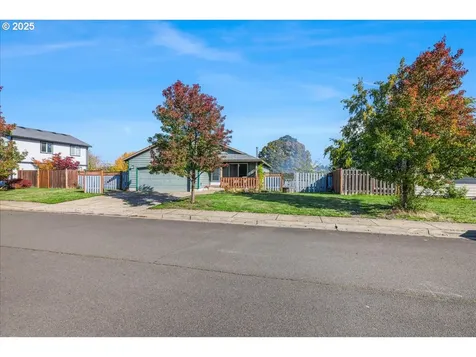 670 N 1st Street Carlton OR 97111