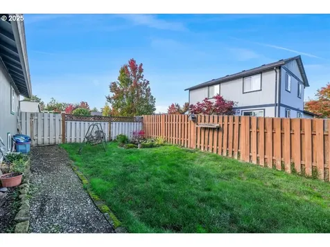 670 N 1st Street Carlton OR 97111