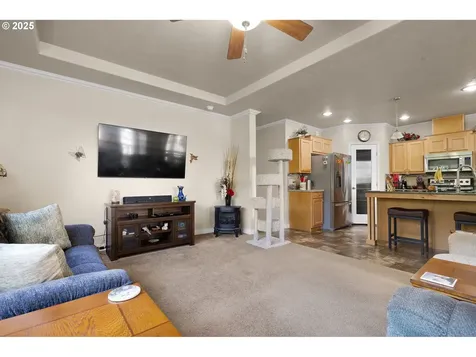 23421 S Highway 213 Oregon City OR 97045