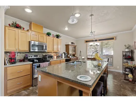 23421 S Highway 213 Oregon City OR 97045