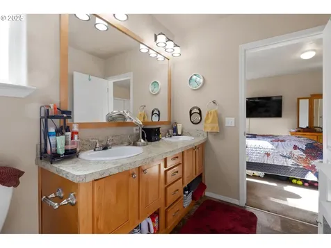 23421 S Highway 213 Oregon City OR 97045
