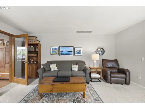 2471 NE Lindsey Drive Hillsboro OR 97124