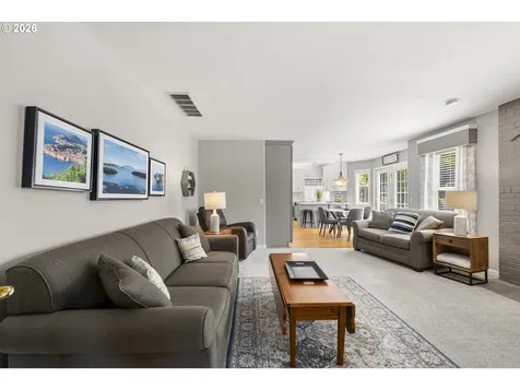 2471 NE Lindsey Drive Hillsboro OR 97124