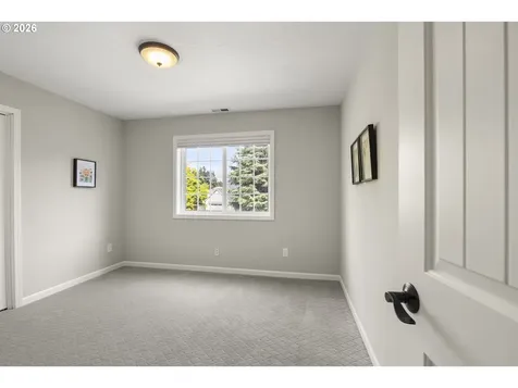 2471 NE Lindsey Drive Hillsboro OR 97124