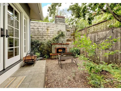 2333 NE 25th Avenue Portland OR 97212