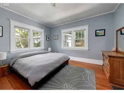 2333 NE 25th Avenue Portland OR 97212