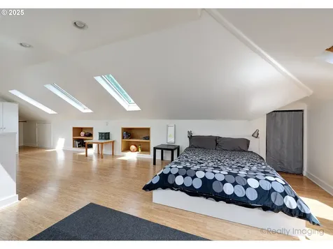 2333 NE 25th Avenue Portland OR 97212