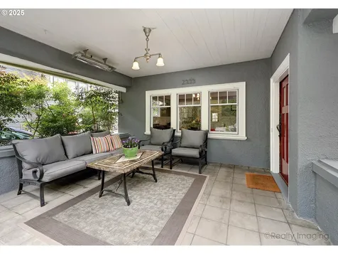 2333 NE 25th Avenue Portland OR 97212